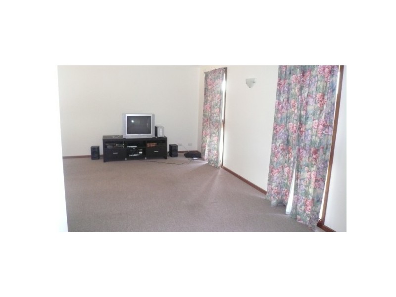 9 Govan Street, Langwarrin VIC 3910