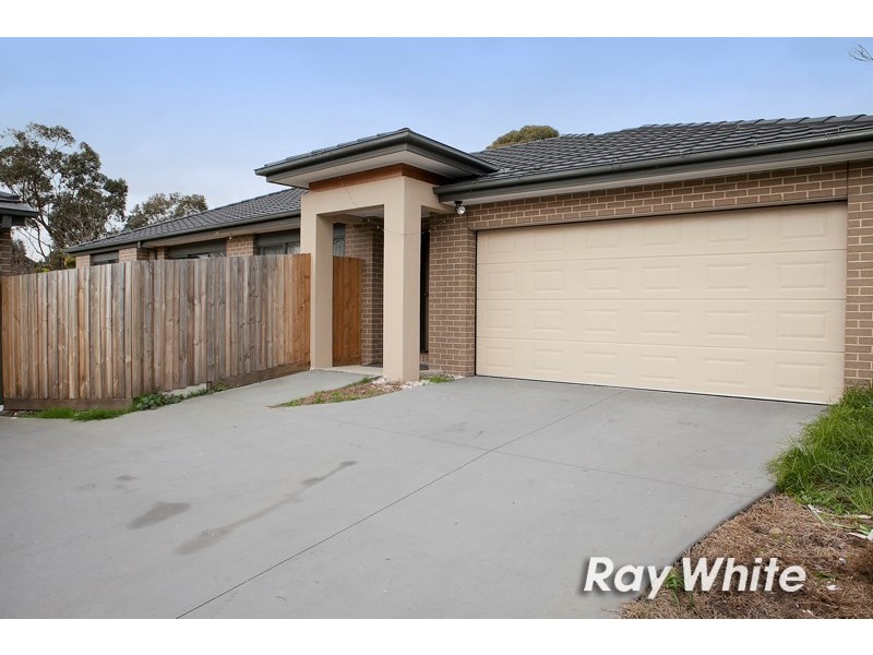 3/70 Edward Street, Langwarrin VIC 3910