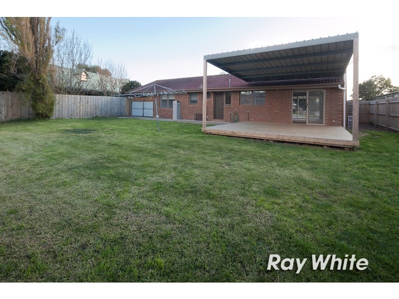 31 Clarendon Drive, Somerville VIC 3912