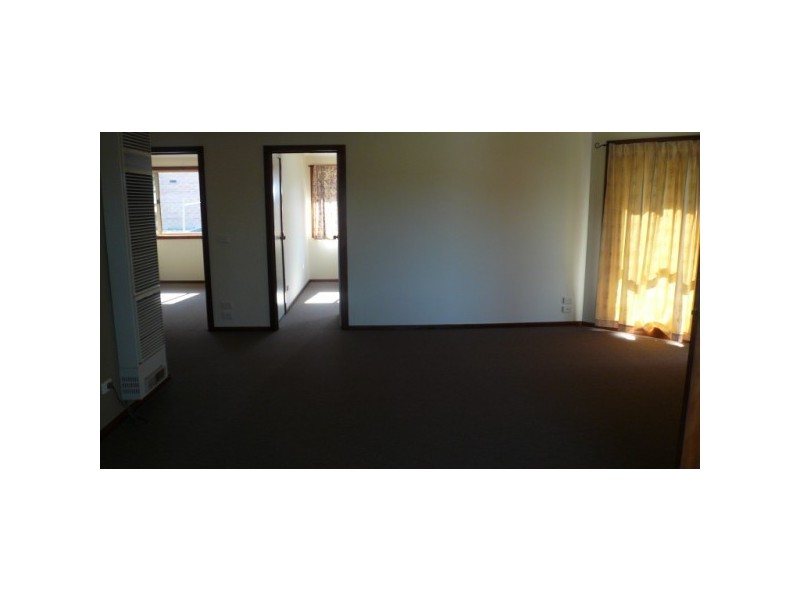 1/4 Shannon Place, Langwarrin VIC 3910