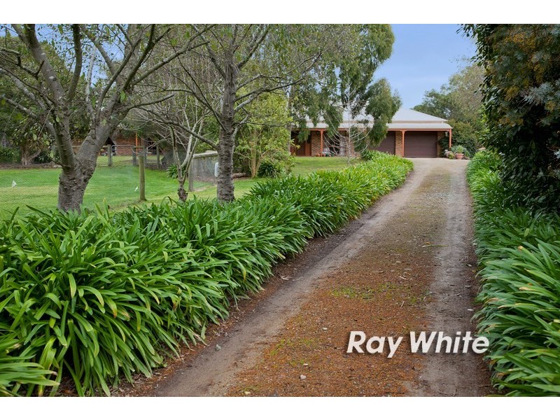 42 Bellbird Court, Langwarrin VIC 3910