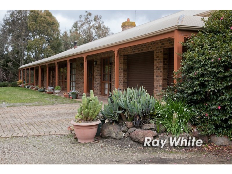42 Bellbird Court, Langwarrin VIC 3910