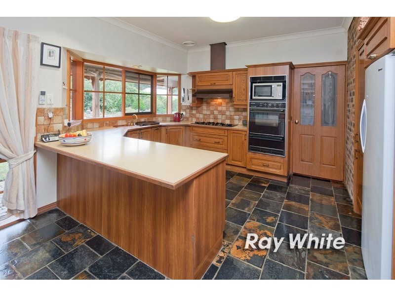 42 Bellbird Court, Langwarrin VIC 3910