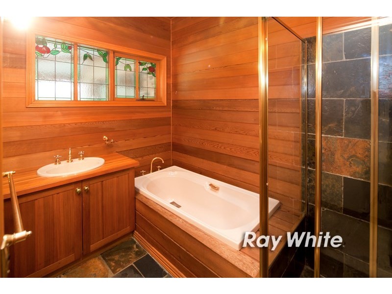 42 Bellbird Court, Langwarrin VIC 3910