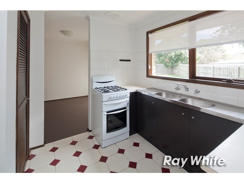 2 Almond Bush Street, Somerville VIC 3912