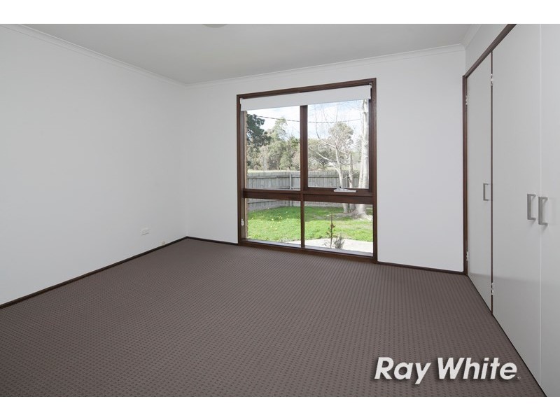 2 Almond Bush Street, Somerville VIC 3912