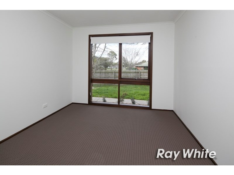 2 Almond Bush Street, Somerville VIC 3912