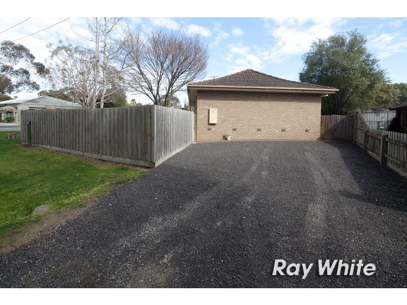 2 Almond Bush Street, Somerville VIC 3912