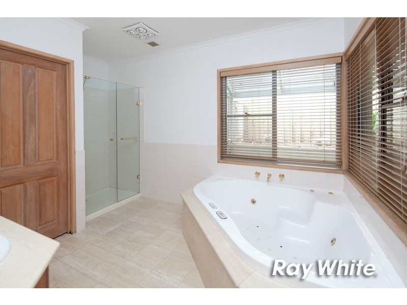 58 Yarralumla Drive, Langwarrin VIC 3910