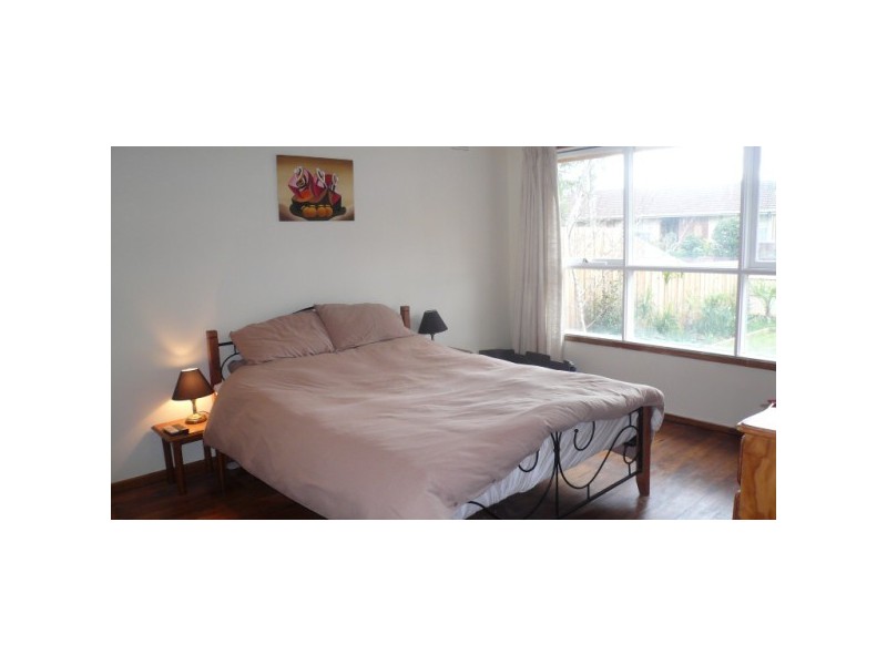 6 Selsey Street, Seaford VIC 3198