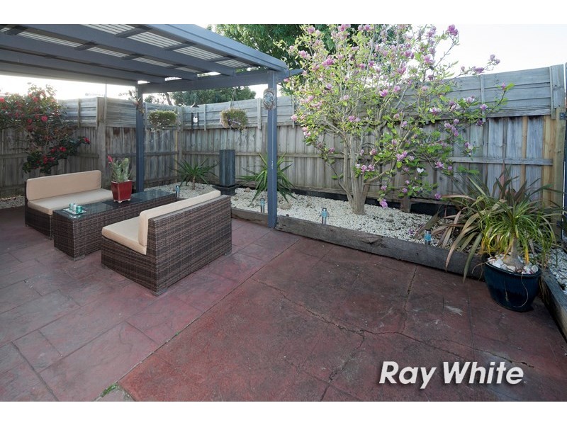 8 Glendale Close, Langwarrin VIC 3910