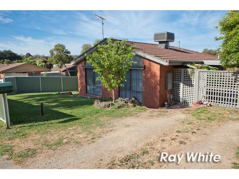 11 Leonard Drive, Langwarrin VIC 3910
