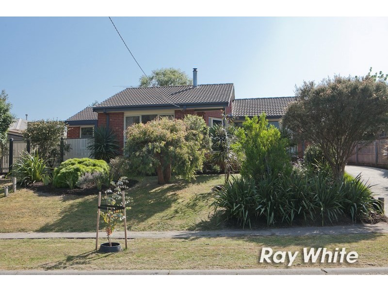 99 Clarendon Drive, Somerville VIC 3912