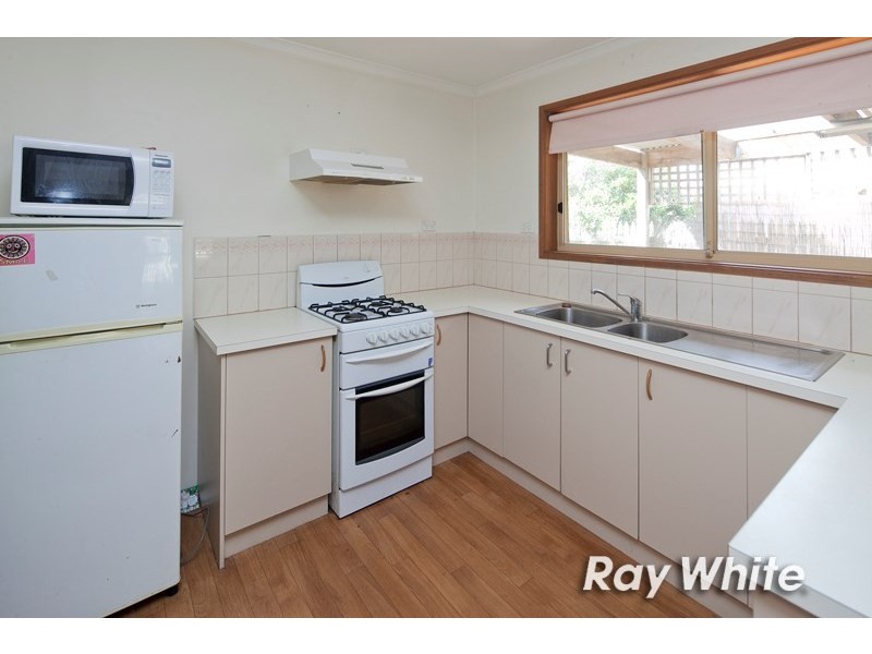 13/10 Lemnian Court, Langwarrin VIC 3910