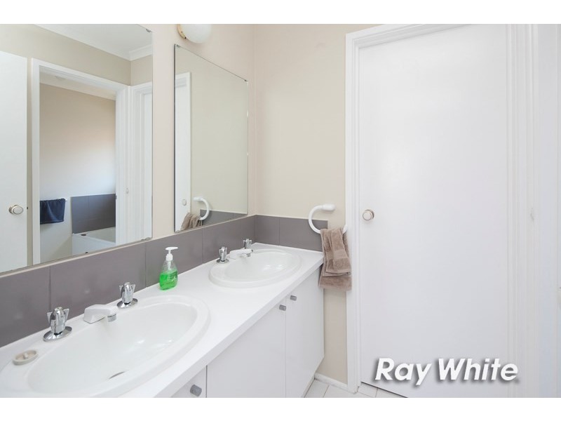 10 Elana Court, Langwarrin VIC 3910