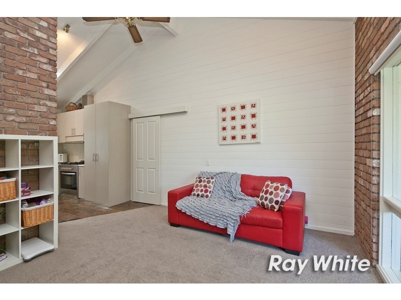 8 Vista Court, Somerville VIC 3912