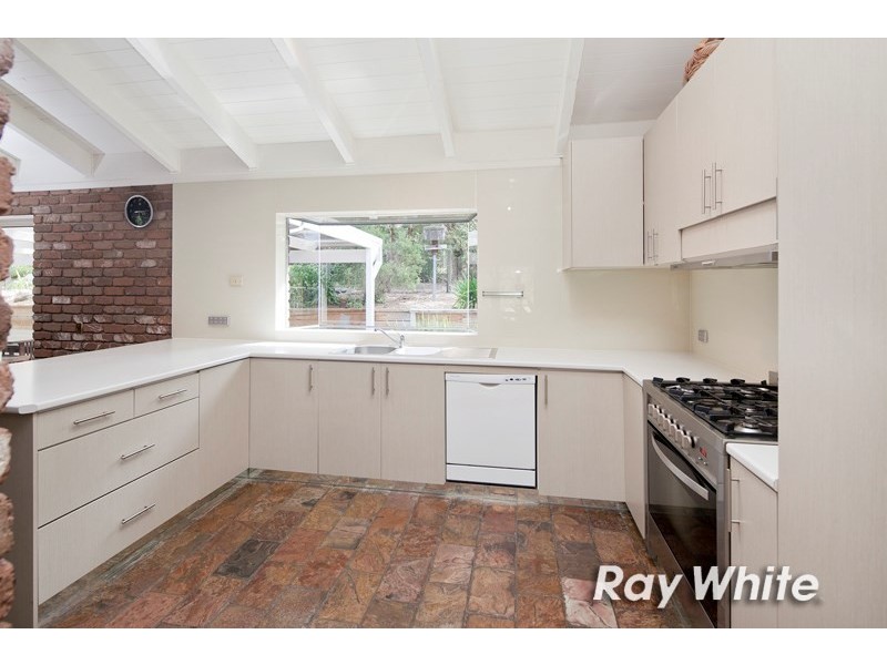 8 Vista Court, Somerville VIC 3912