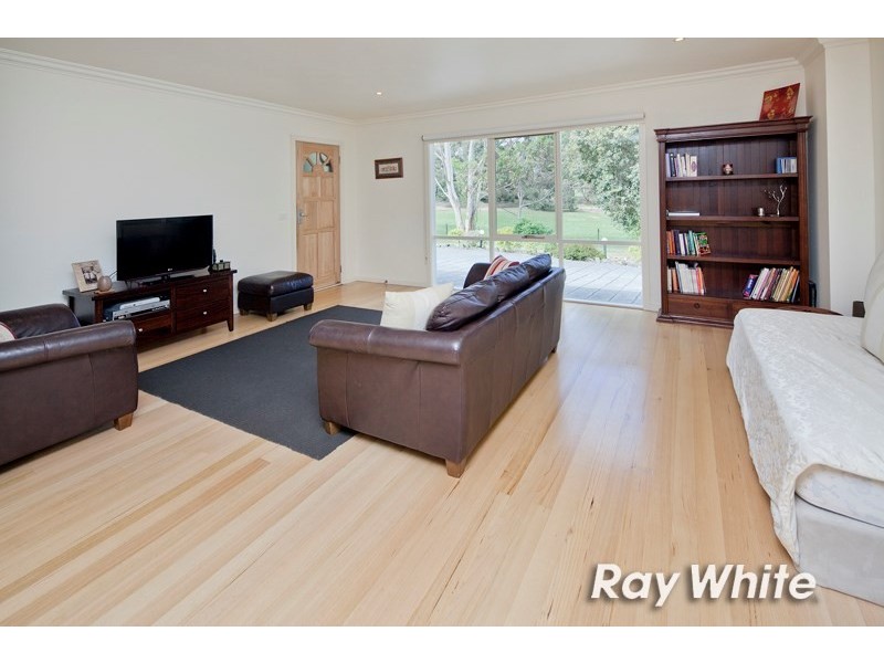 8 Vista Court, Somerville VIC 3912