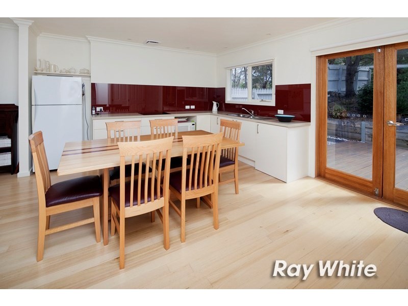 8 Vista Court, Somerville VIC 3912