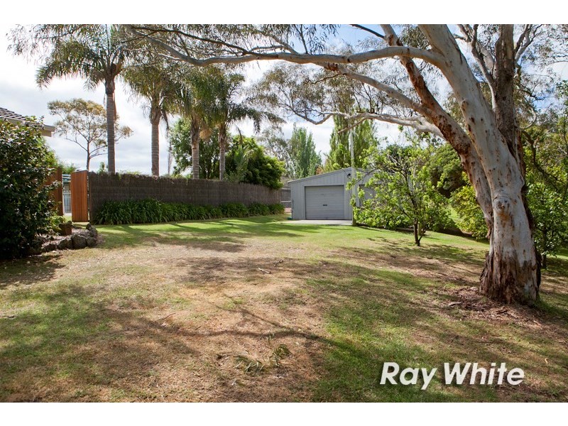 8 Vista Court, Somerville VIC 3912