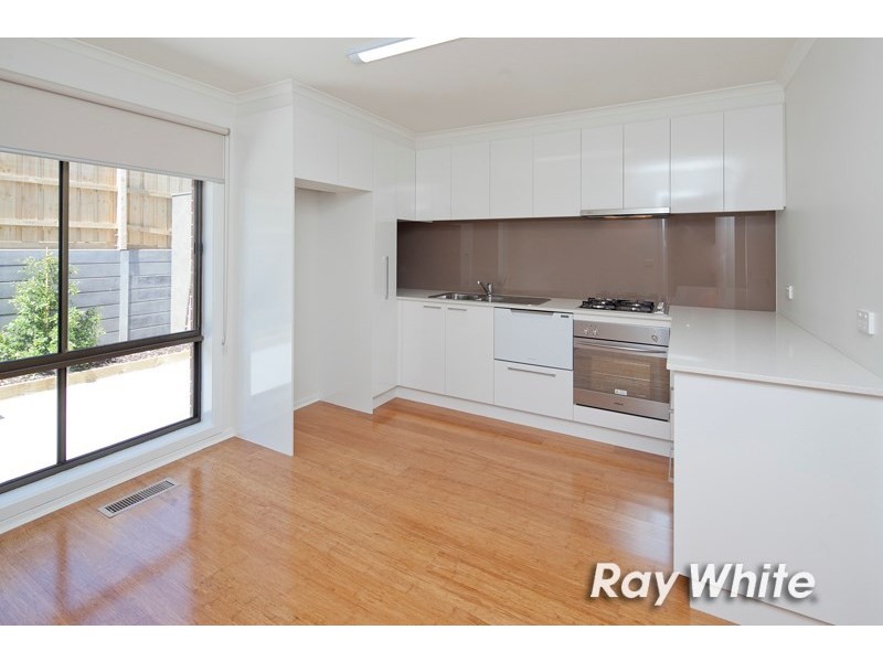2/19 Quarry Road, Langwarrin VIC 3910