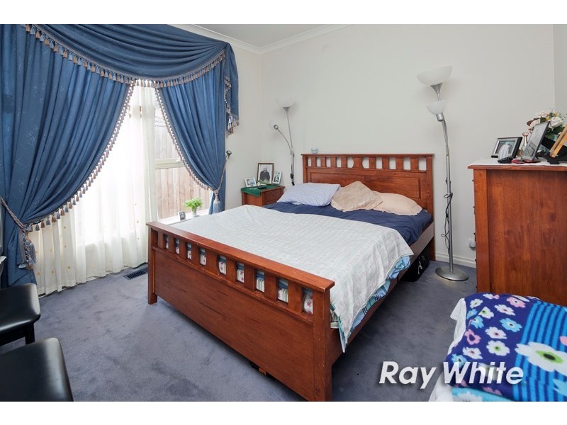 2/37 East Road, Seaford VIC 3198