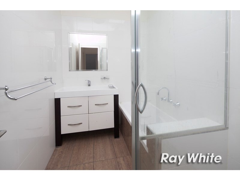 2/37 East Road, Seaford VIC 3198