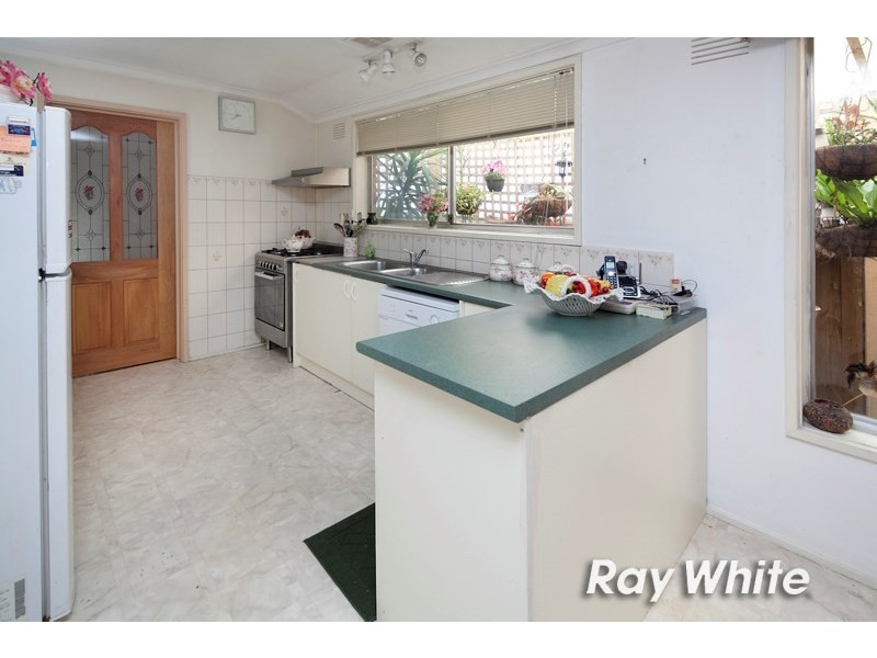 68 Maple Street, Seaford VIC 3198