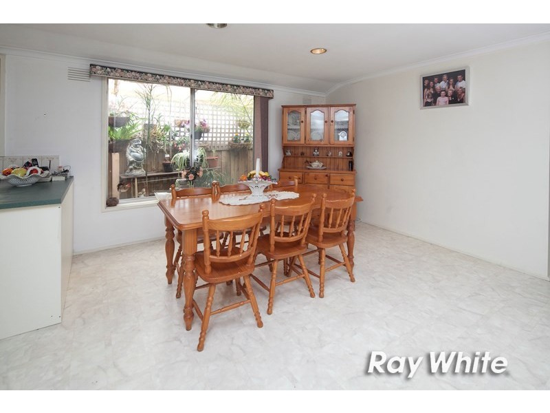 68 Maple Street, Seaford VIC 3198