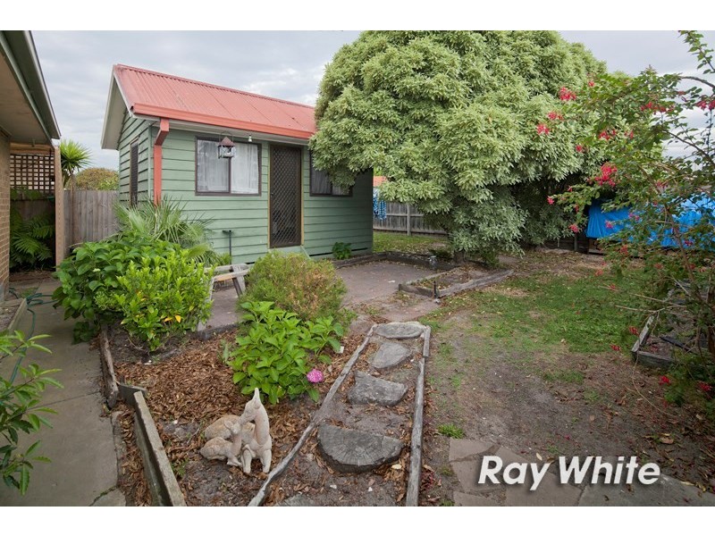 68 Maple Street, Seaford VIC 3198