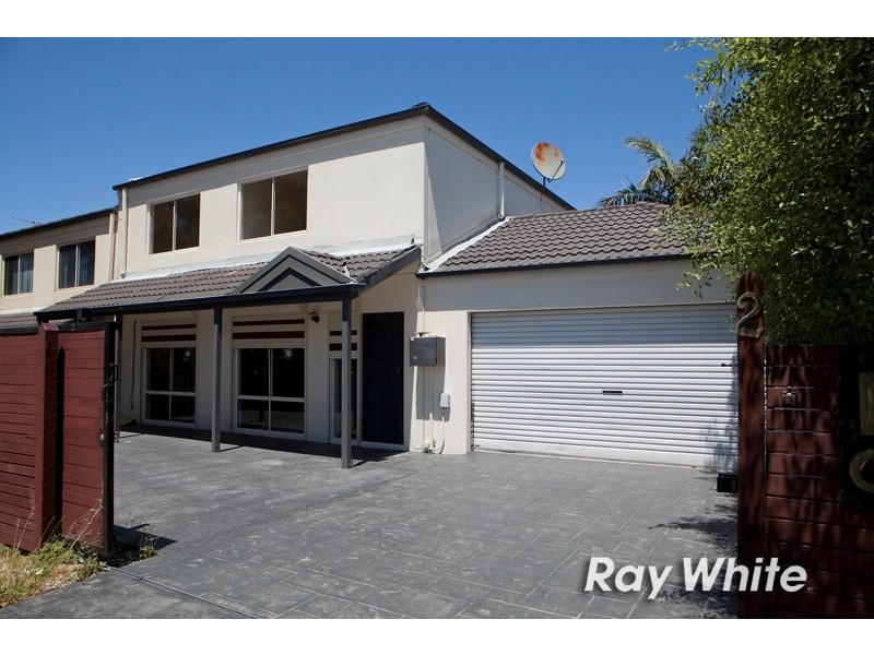2/470 McClelland Drive, Langwarrin VIC 3910