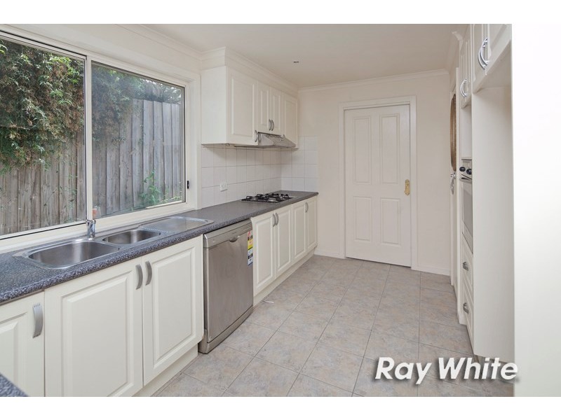 2/470 McClelland Drive, Langwarrin VIC 3910