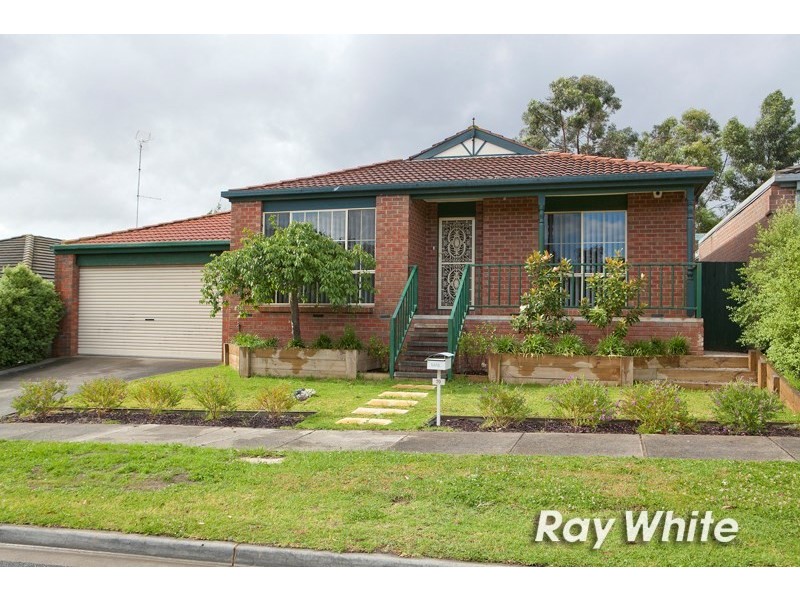 70 Gum Nut Drive, Langwarrin VIC 3910