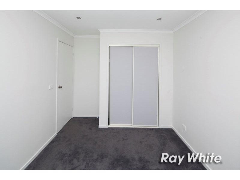 70 Gum Nut Drive, Langwarrin VIC 3910
