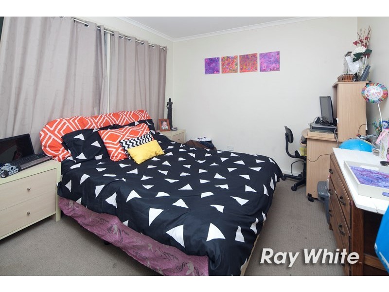 74 Raphael Crescent, Frankston VIC 3199