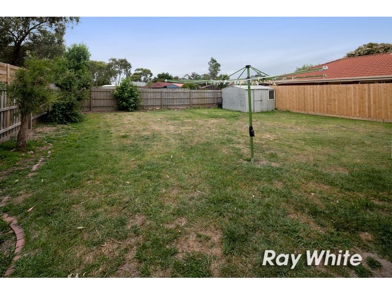 34 Richard Drive, Langwarrin VIC 3910