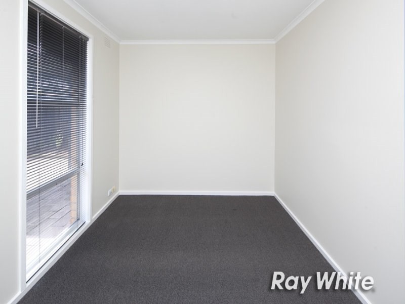 8 Indigo Court, Frankston North VIC 3200