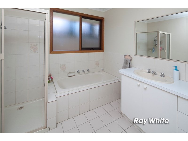 8 Richard Drive, Langwarrin VIC 3910