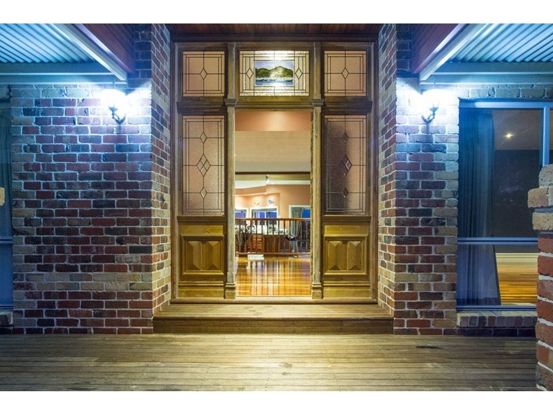 10 Hillcrest Drive, Langwarrin VIC 3910