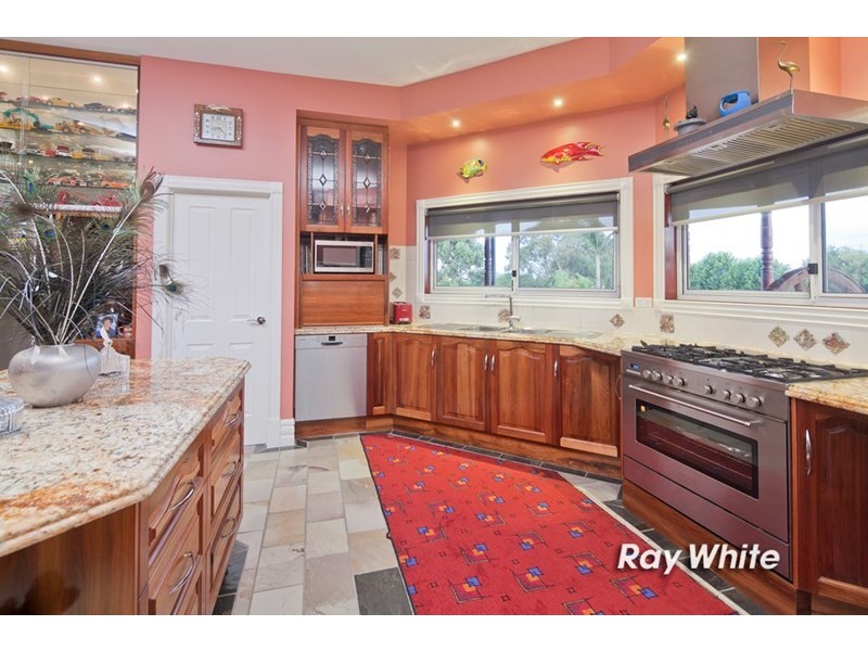 10 Hillcrest Drive, Langwarrin VIC 3910