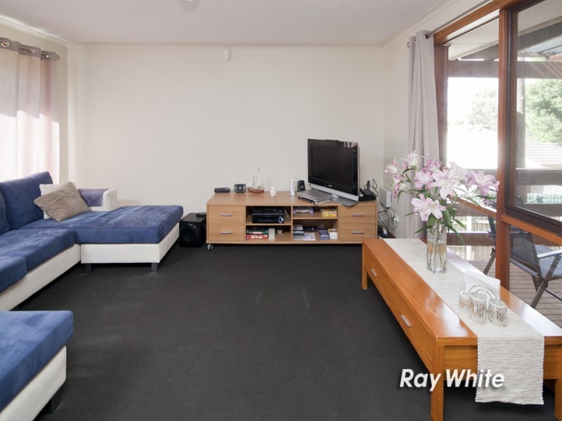 8 Richard Drive, Langwarrin VIC 3910