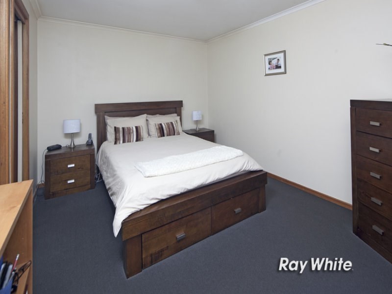 8 Richard Drive, Langwarrin VIC 3910