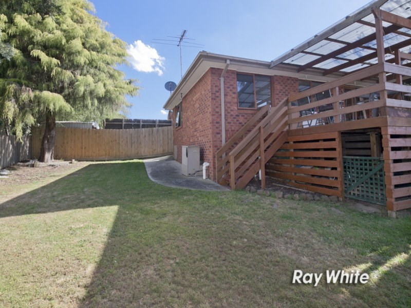 8 Richard Drive, Langwarrin VIC 3910
