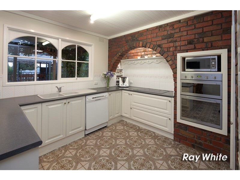 11 Vista Court, Somerville VIC 3912