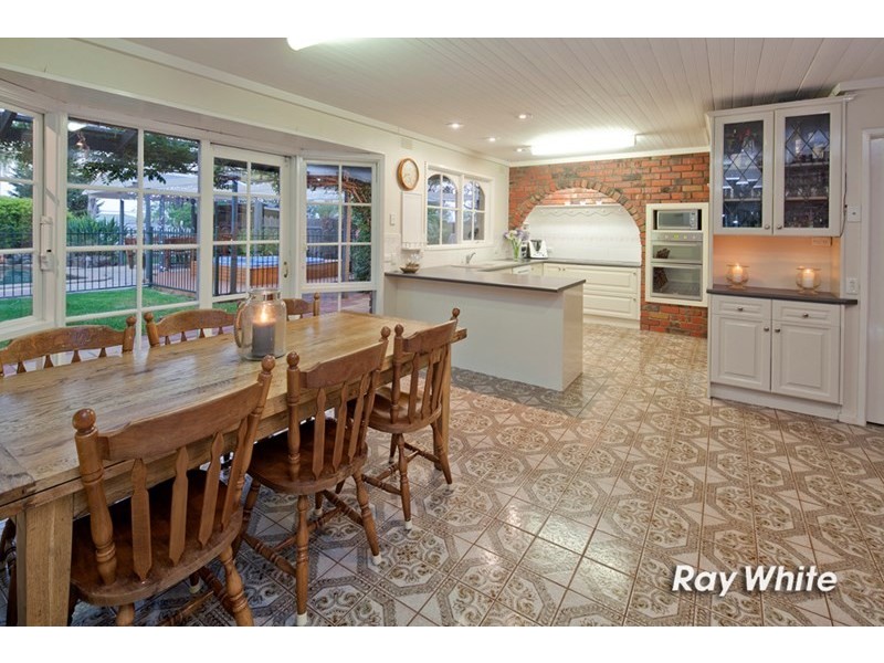 11 Vista Court, Somerville VIC 3912