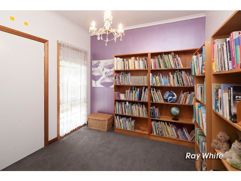 18 Granite Drive, Langwarrin VIC 3910