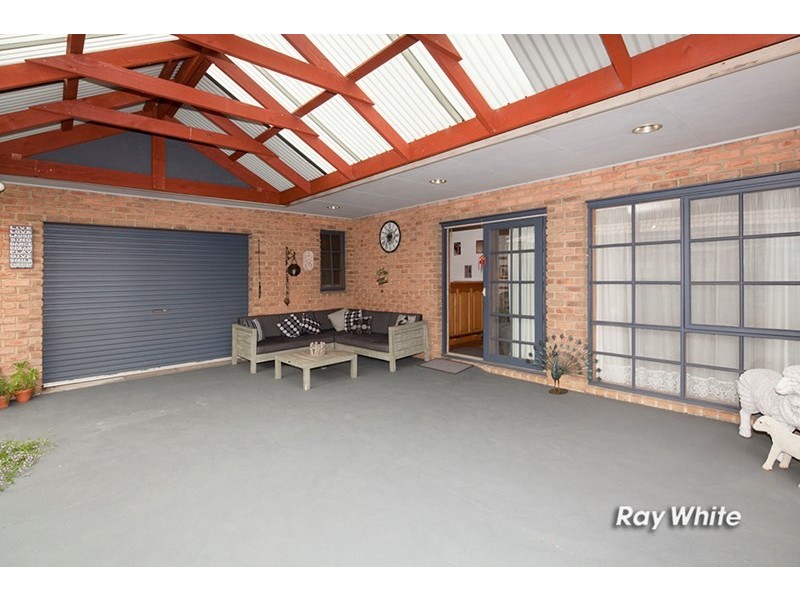 18 Granite Drive, Langwarrin VIC 3910