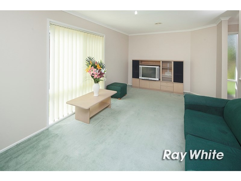 7 Danielle Court, Langwarrin VIC 3910