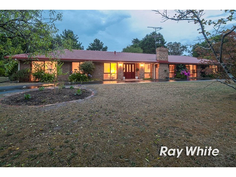 2 Woodlea Place, Langwarrin VIC 3910