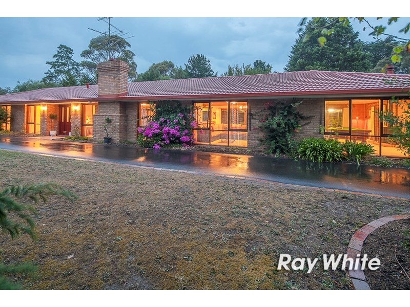 2 Woodlea Place, Langwarrin VIC 3910